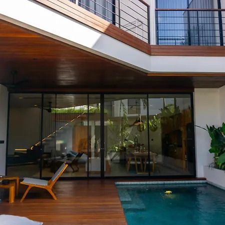 Lux Seis 2Br Canggu - Work Room And Security 24 H